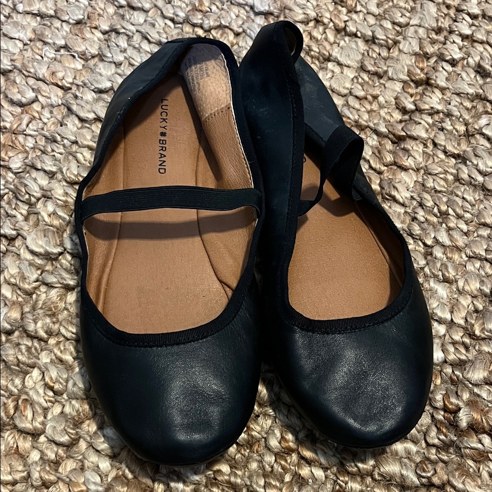 Lucky Brand Classic Black Flats